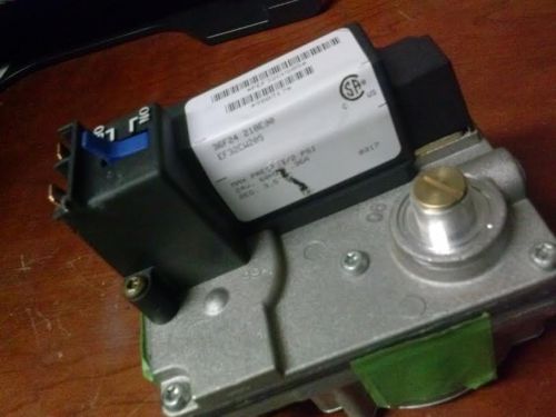 WHITE RODGERS GAS VALVE    36F24 218E90  (1103)