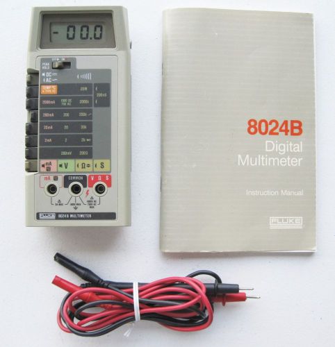 Fluke Digital Multimeter 8024B w/ Original Manual w/ Fluke Test Leads