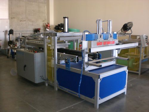 Sibe automation rollfed vacuum forming machine 20&#034;x25 &#034; top&amp;bottom platen for sale