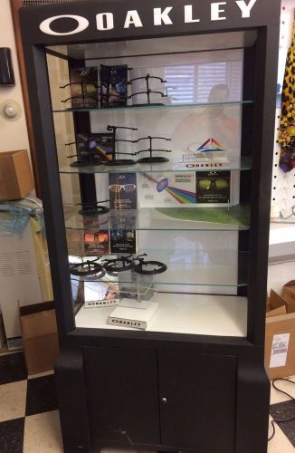 Oakley Double Wide Display Case Black with accessories
