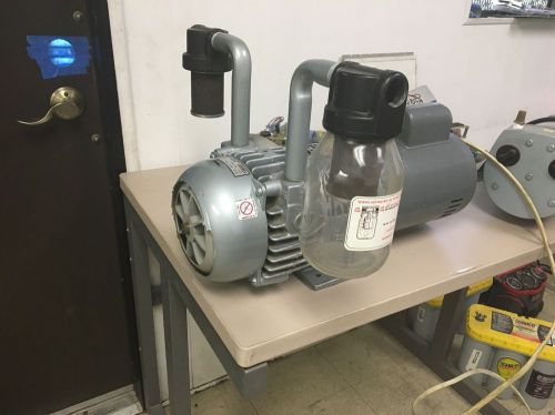 Gast 2567-v108 vacuum pump 1ph dayton 1 hp rotary vane 115v -tested good for sale