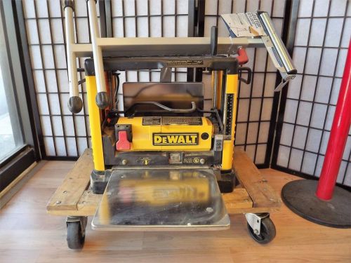 Dewalt dw733 121/2 portable planer w/ workforce ball bearing roller stand for sale