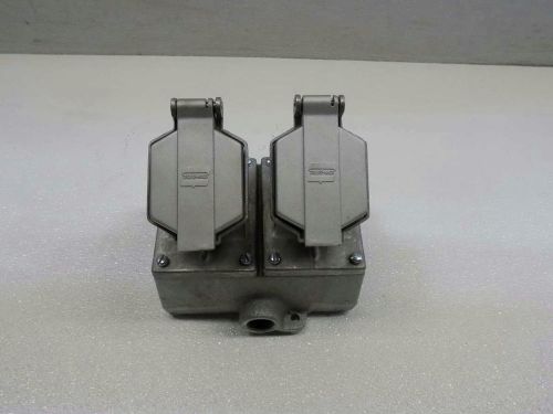 Crouse-Hinds ENR22202 Two Gang Receptacle Assembly
