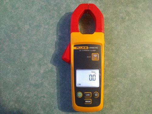 As new Fluke A3000FC Connect bluetooth AC clamp meter