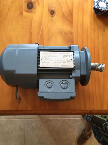 Sew-eurodrive 3 phase tefc ip 54 dfr63l4/br/h for sale
