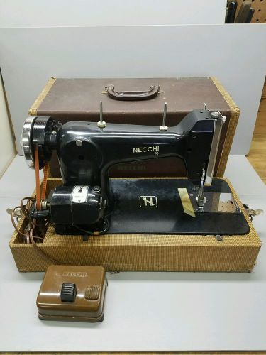 Vintage &#034;NECCHI&#034; Industrial Strength Heavy Duty Sewing Machine