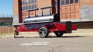 Reverse flow smoker trailer 