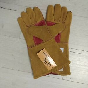 Special split gloves with elongated leggings lined with cotton fabric. NEW