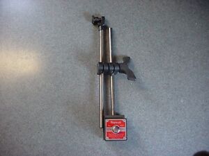 Starrett no 657 Mag base New