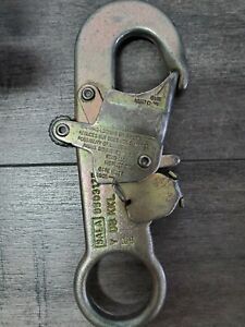 SALA 9503175 SELF LOCKING SNAP HOOK CARABINER 5,000lbs. 22KN