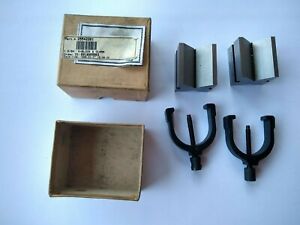 V-block set w/clamps used
