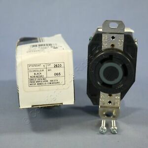 New Style Leviton L7-30 Locking Receptacle Twist Lock Outlet 30A 277V 2630 Boxed