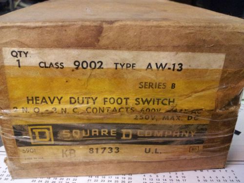 SQUARE D 9002 AW-13 NEW IN BOX HEAVY DUTY  FOOT SWITCH 2-NO 2-NC 600V #B27