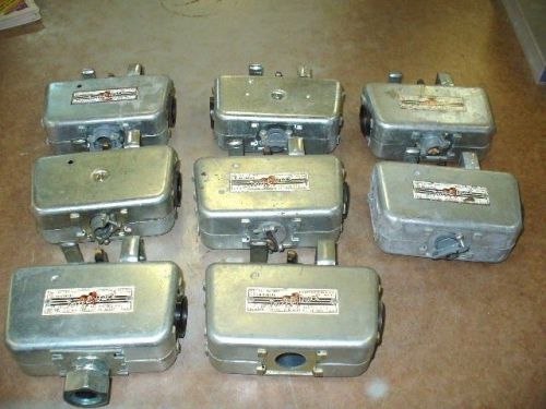 TROL-E-DUCT busway Connection boxes . 15A. 125V.Bulldog # PBG 711. LOT OF EIGHT