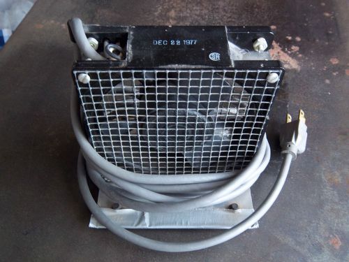 MUFFIN ROTRON 115V FAN WITH GUARD 1977