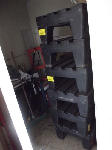 Refrigerator Pallets In Good Condition (9 Available)