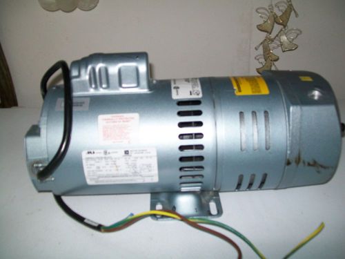 Gast vacuum pump 1/2 hp used for sale