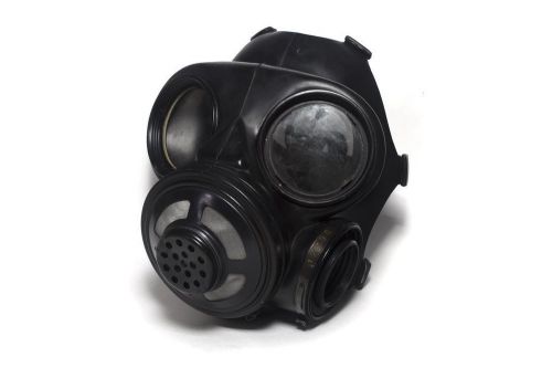 C3 - Canadian protective Gas mask