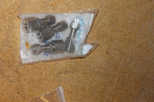 Lot of 4 new swagelok bulkhead female connector ss-200-r-8 for sale