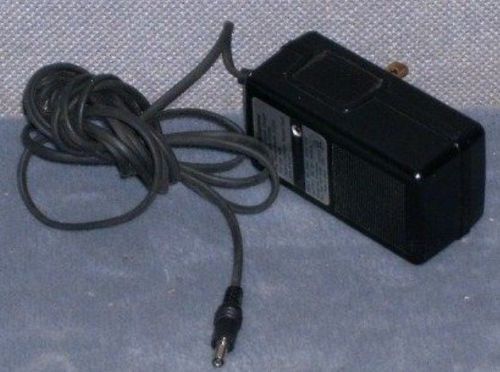 Dictaphone quick charger 877069 for mdl 2252, 2253 NiCd