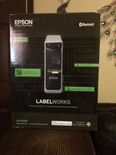 Epson LW-600p Label Maker with Bluetooth NIB Great Christmas Present