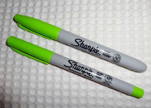 2 SHARPIE Permanent Markers -LIGHT GREEN- 1 Ultra Fine Point &amp; 1 Fine Point-New