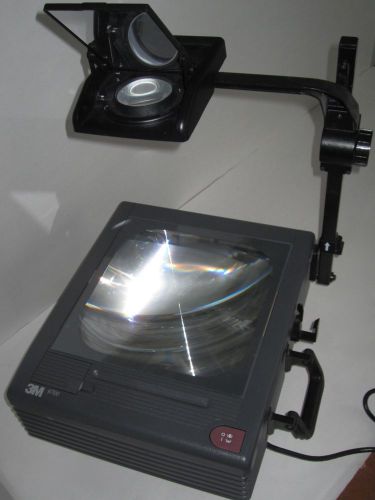 3M 9700 Overhead Projector, includes Operator&#039;s Guide