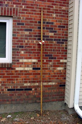 BEAUTIFUL VINTAGE WOODEN SURVEYOR&#039;S 3-PIECE LEVELING ROD WITH BRASS OVAL TARGET