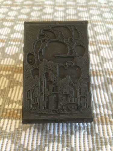 VINTAGE LETTERPRESS | CHURCH BUILDING HISTORIC STAINED GLASS | PRINT BLOCK