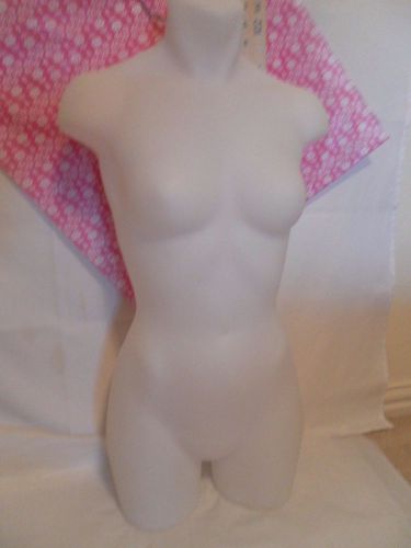 Mannequin Women&#039;s Full Torso Hard Plastic Free Standing/hanging Form 30&#034; Tall