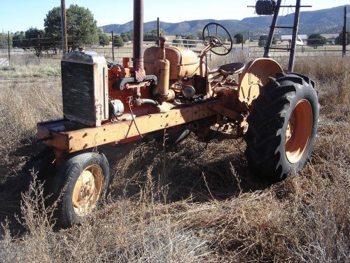 Allis Chalmers farm tractor