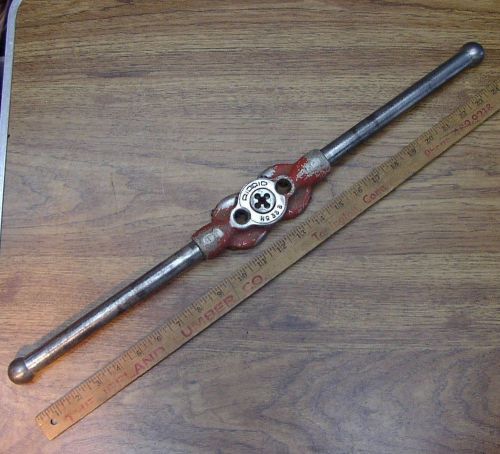 Old used tools,ridgid no.33b  tri-head pipe threader 3/8&#034;,1/2&#034; &amp; 5/8&#034; w/handles for sale