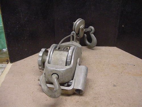 Beebe Bros. C-300 Ratchet Hoist Come Along