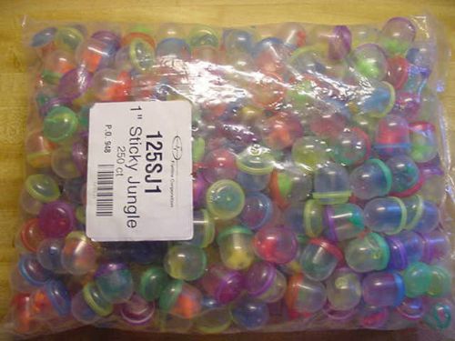 STICKY JUNGLE 250 ct 1&#034; capsules NIB Flatline 125SJ1 vending parties gifts