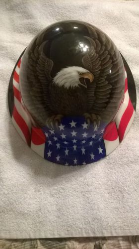 Mens hard hat with graphic, American flag and eagle graphic on hard hat