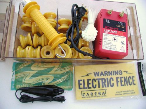 Red Snap&#039;r 2 mile range electric fence controller Kit &amp; Tester { New in Box {*