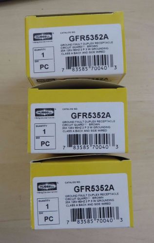 HUBBELL GFIC GFI RECEPTACLE GFR5352A (LOT OF 3) NEW