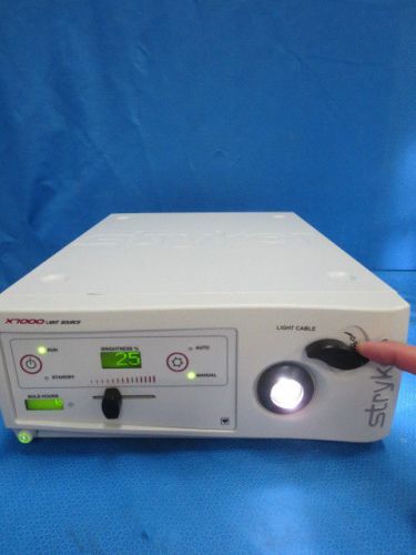 Stryker x7000 xenon endoscopy light source with bulb for sale