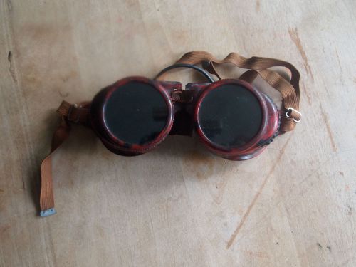 Vintage Bakelite Safety Welding Goggles Glasses Red Swirl Steam Punk Green Lens