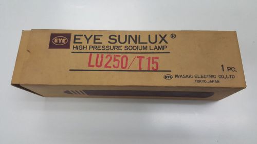 EYE SUNLUX HIGH PRESSURE SODIUM LAMP LU250/T15