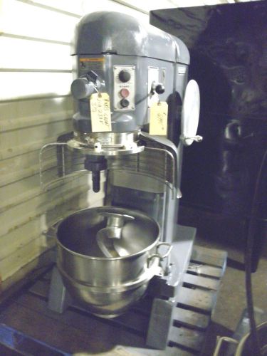 Hobart l800th 80qt 80 qt 4 speed bakery kitchen pizza dough mixer w/ attachments for sale