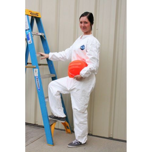 NEW DuPont Tyvek Coverall Suit, White, Size MEDIUM, Style 1417 Painting Asbestos