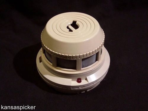 System Sensor Smoke Fire Detector Head Integral Heat Detector 2451TH Used W/Base
