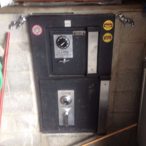 SAFES  made by GARY
