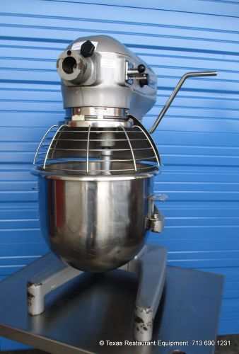 Hobart 20qt  a200 dough planetary mixer with bowl guard, timer, bowl, 1 beater for sale