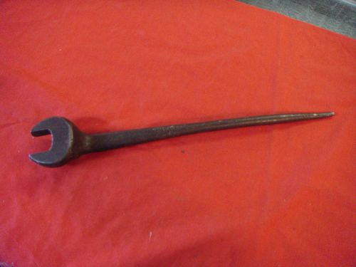 vintage Armstrong 31/32-906 Structural Wrench spike end