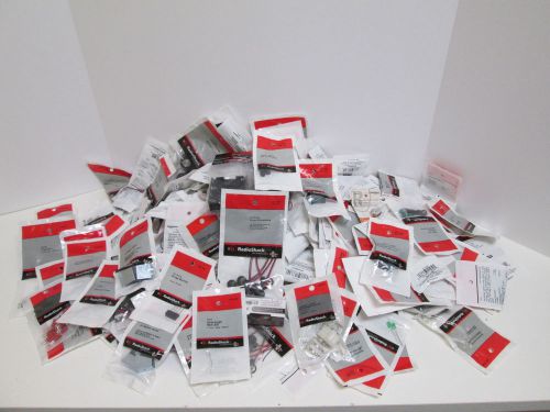 RADIO SHACK BAGS 262 PCS. CONNECTORS FUSES SWITCHES PLUGS LED LAMP BULB KNOBS