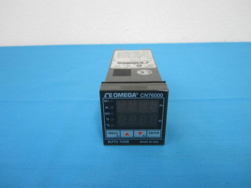 Omega CN76000 Temperature Controller  CN76133 Dual Output