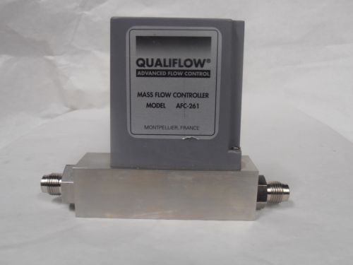 Qualiflow mass flow controller afc-261 flow 10 slm n2o  used for sale