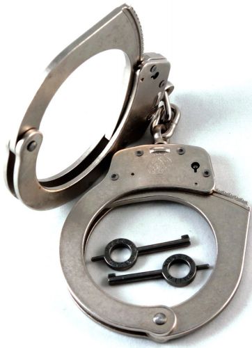 Smith &amp; Wesson Nickel M1-1 Police Oversized Handcuffs Prison Restraints Bondage